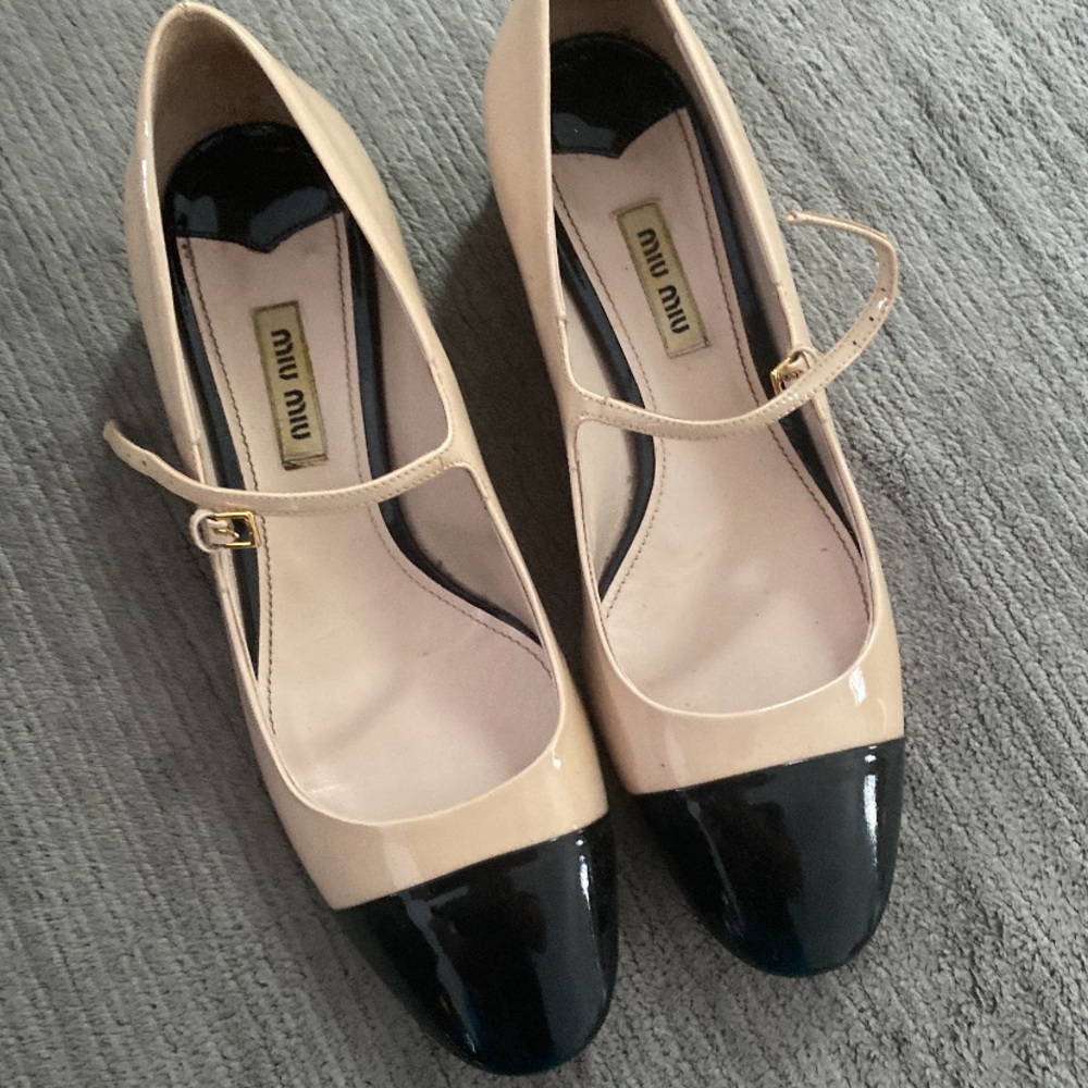 Miu Miu Flats